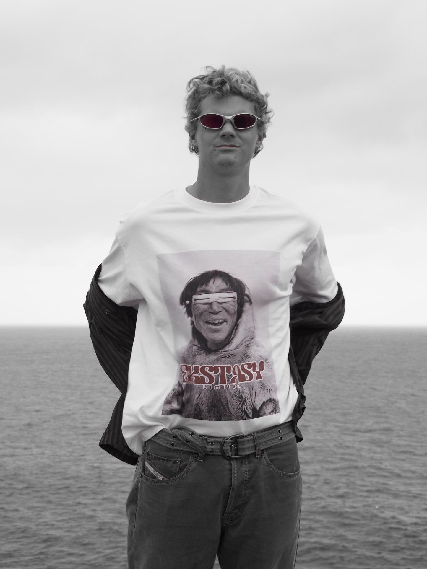ESKIMO TEE