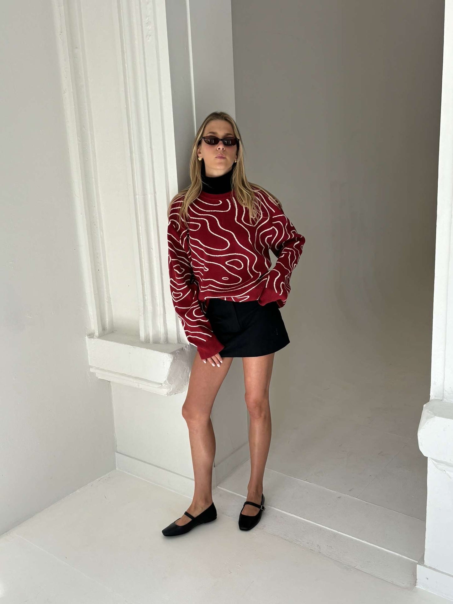 VOYAGER SWEATER - RED