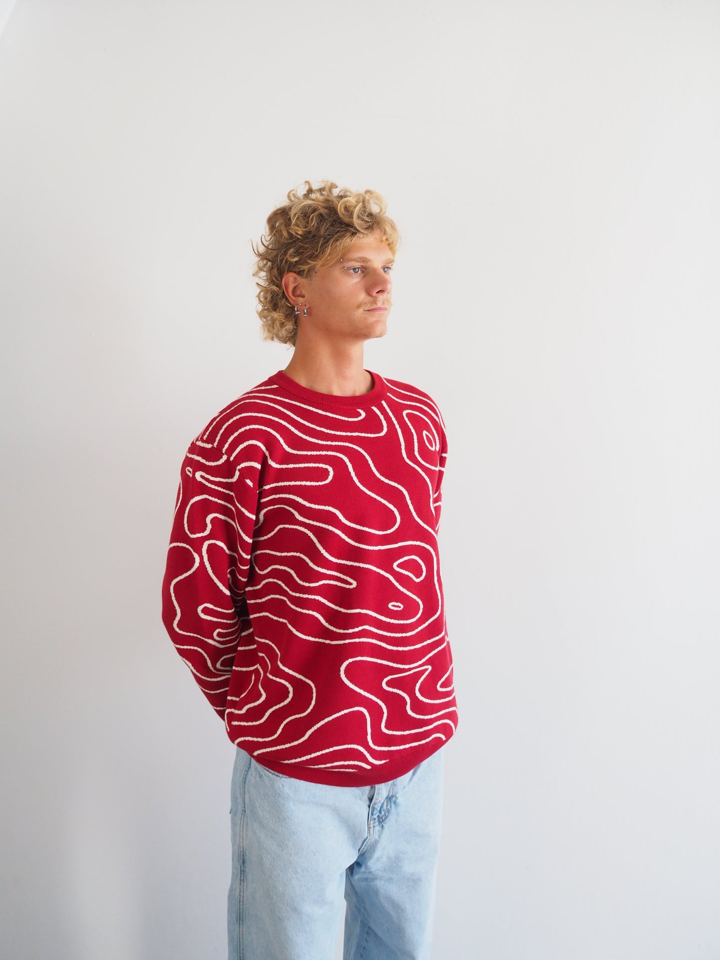 VOYAGER SWEATER - RED