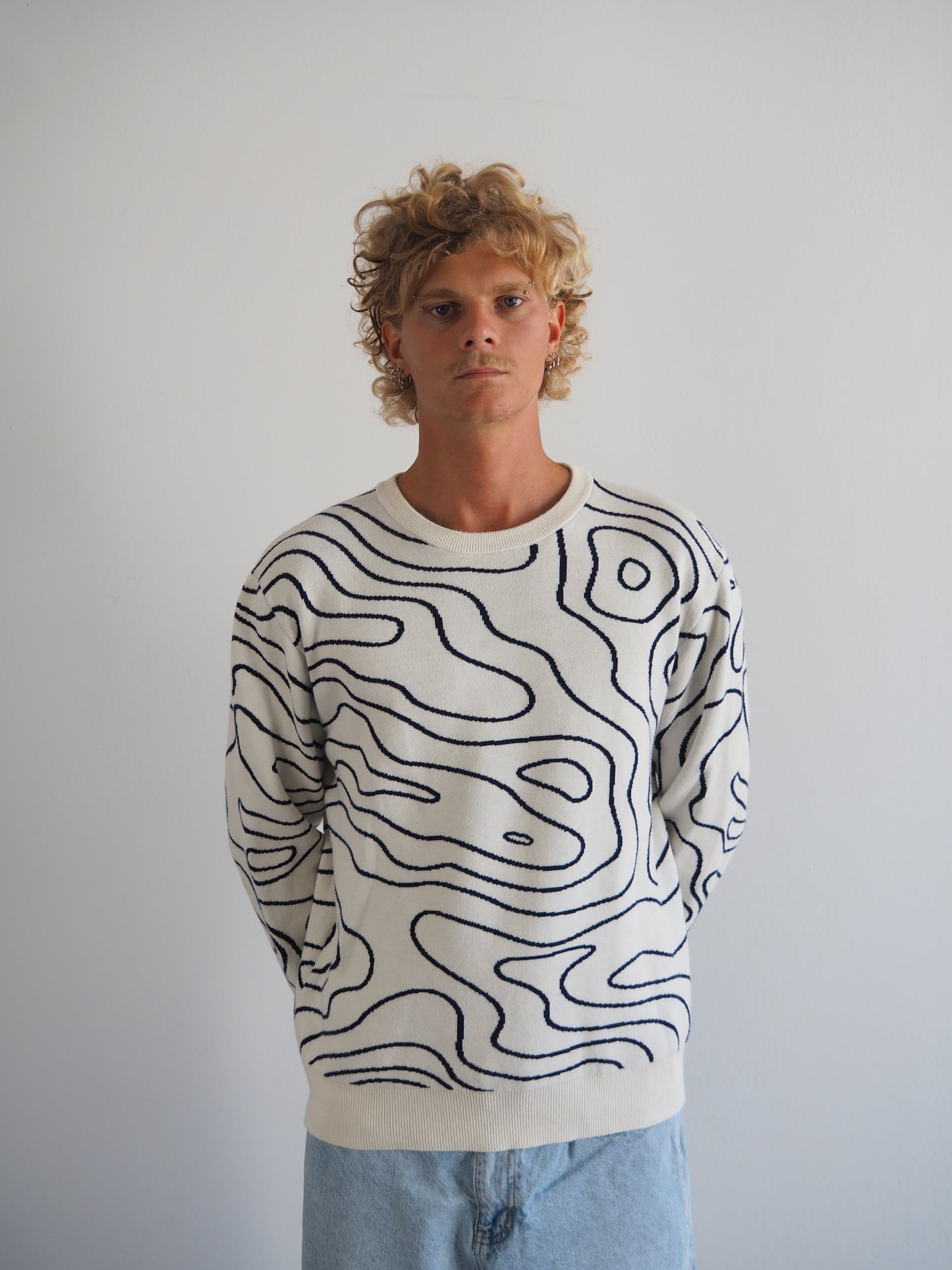 VOYAGER SWEATER "WHITE"