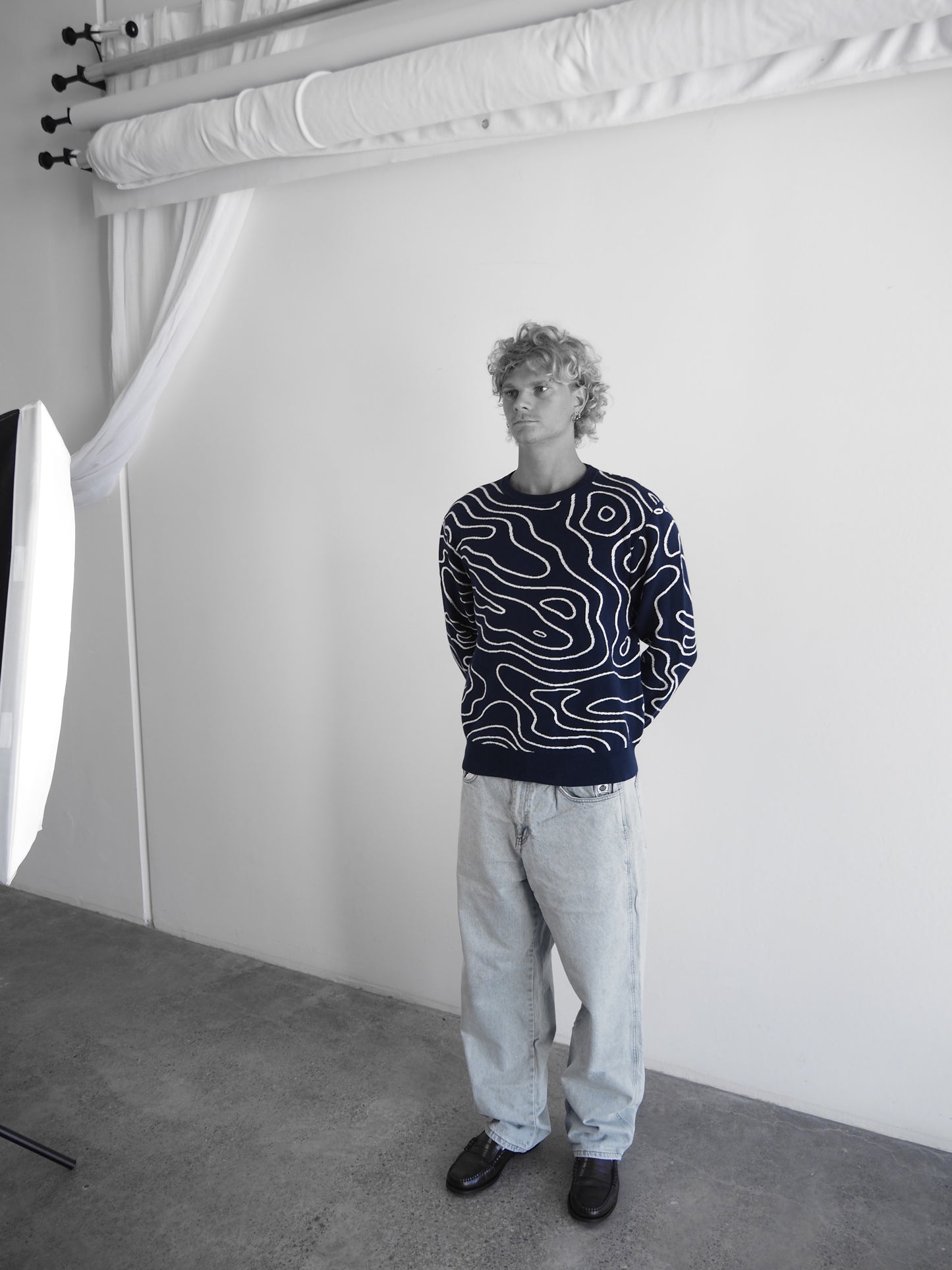 VOYAGER SWEATER "BLUE"