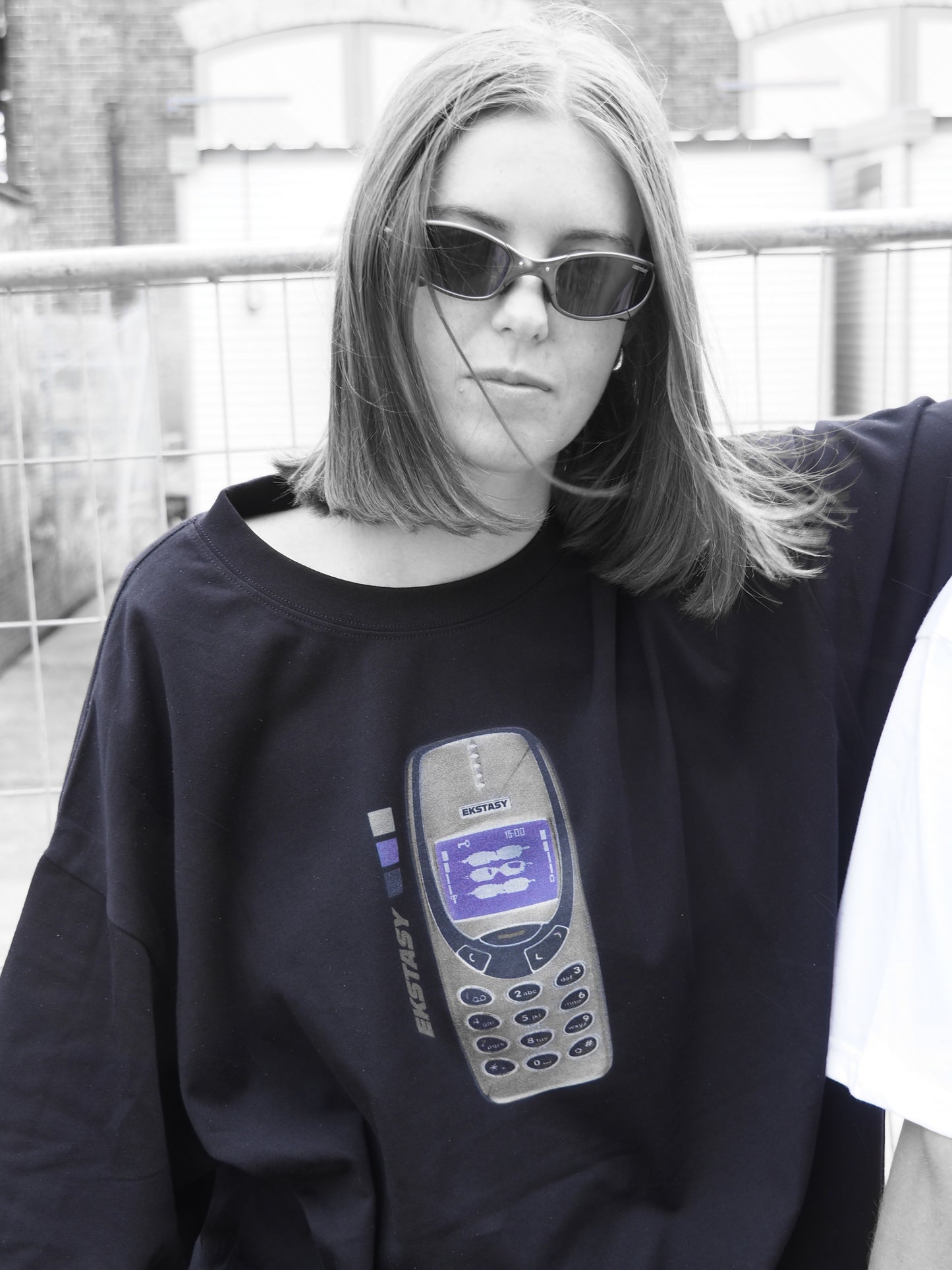 Y2K BRICK Tee - in BLACK