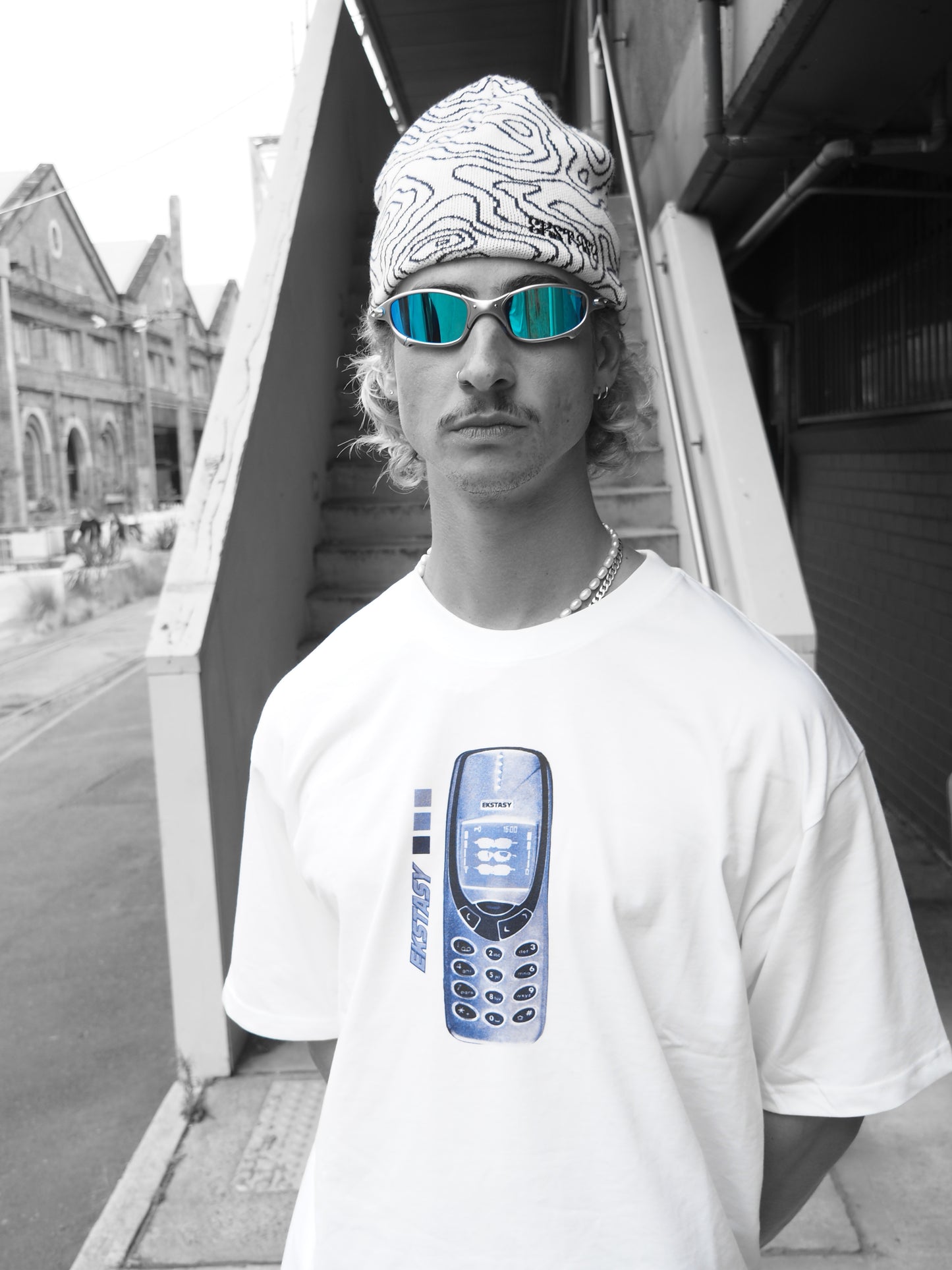 Y2K BRICK Tee - in WHITE